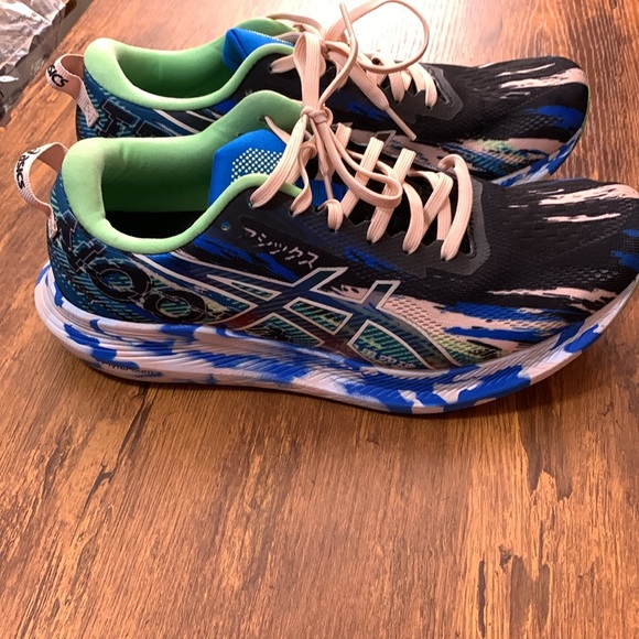 ASICS Tri Noosa - Picture 4 of 5